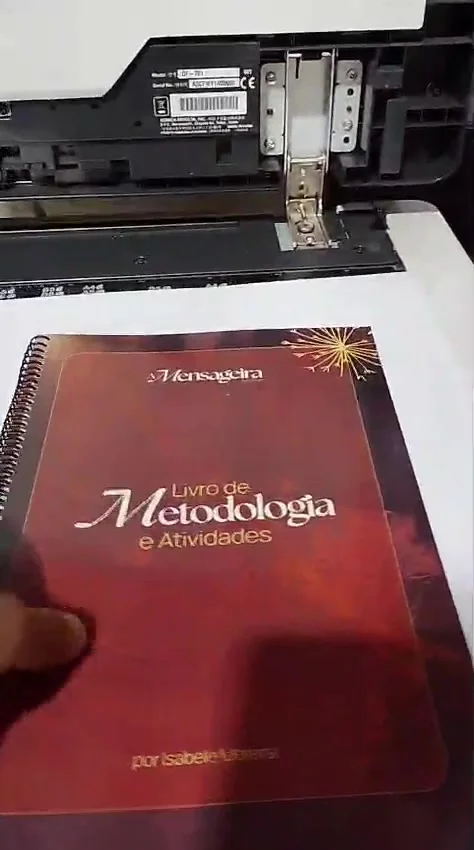 Apostila premium em Niterói: capa e contracapa em papel 300g com espiral